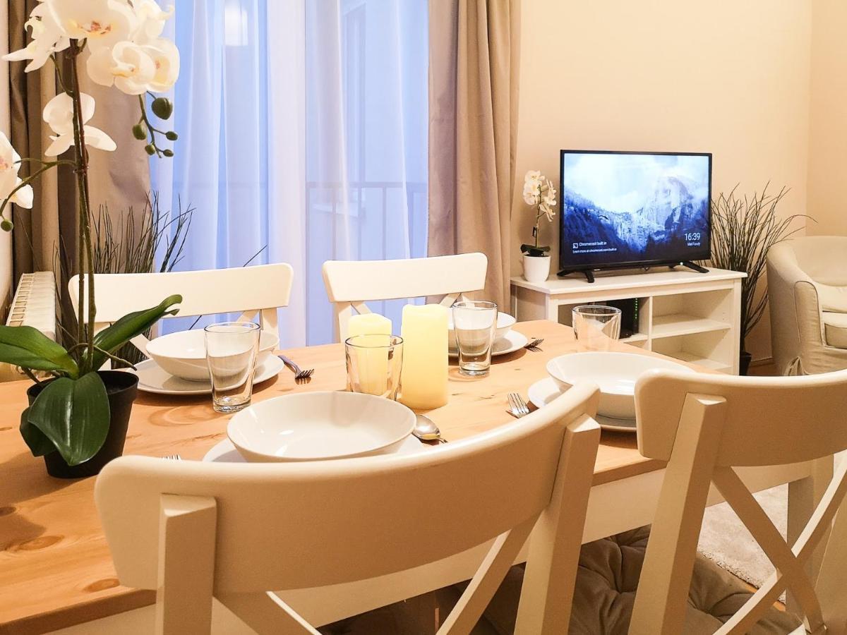 Filinhome Papa Suite 3 Novi Sad Eksteriør billede