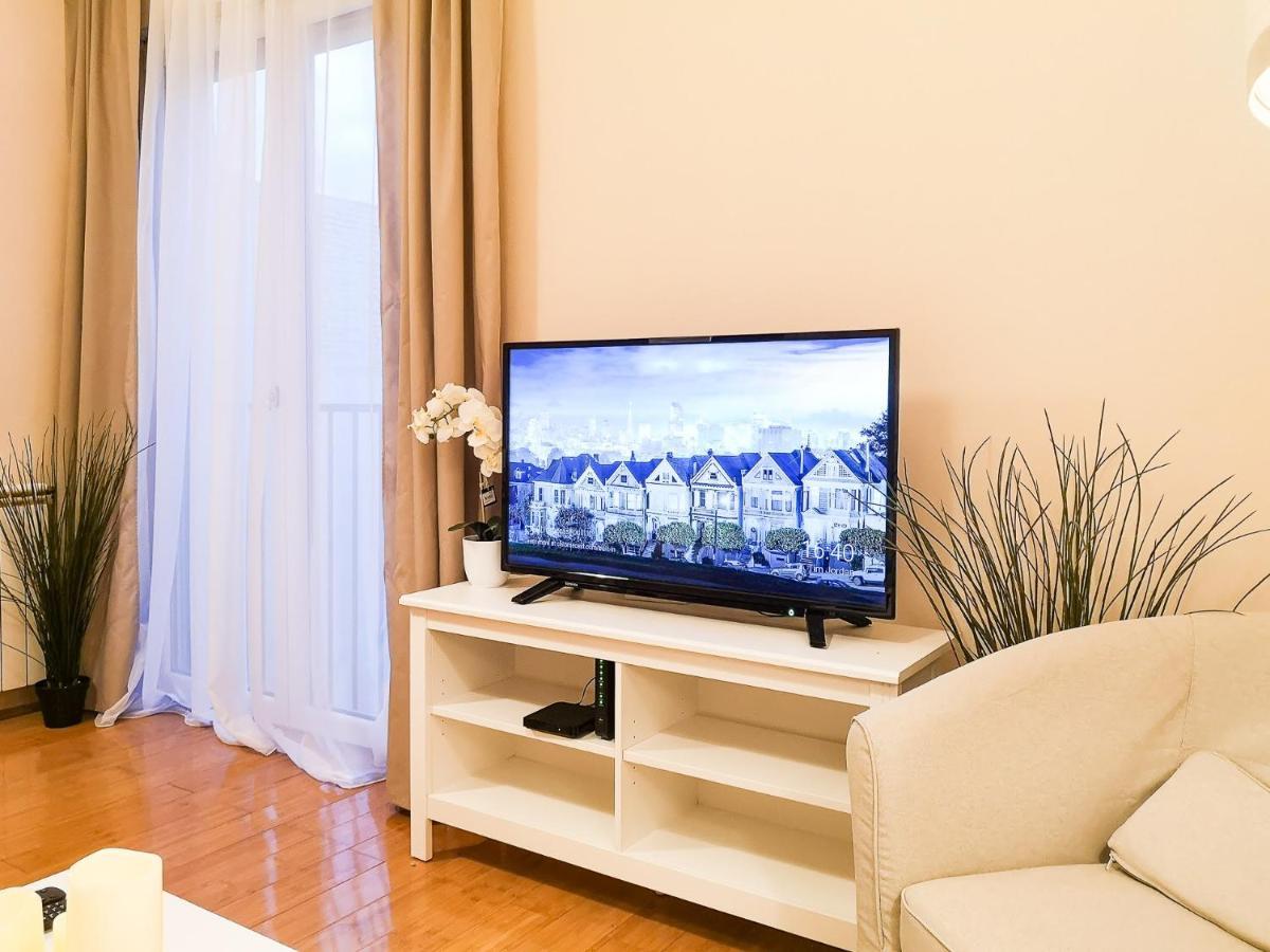 Filinhome Papa Suite 3 Novi Sad Eksteriør billede