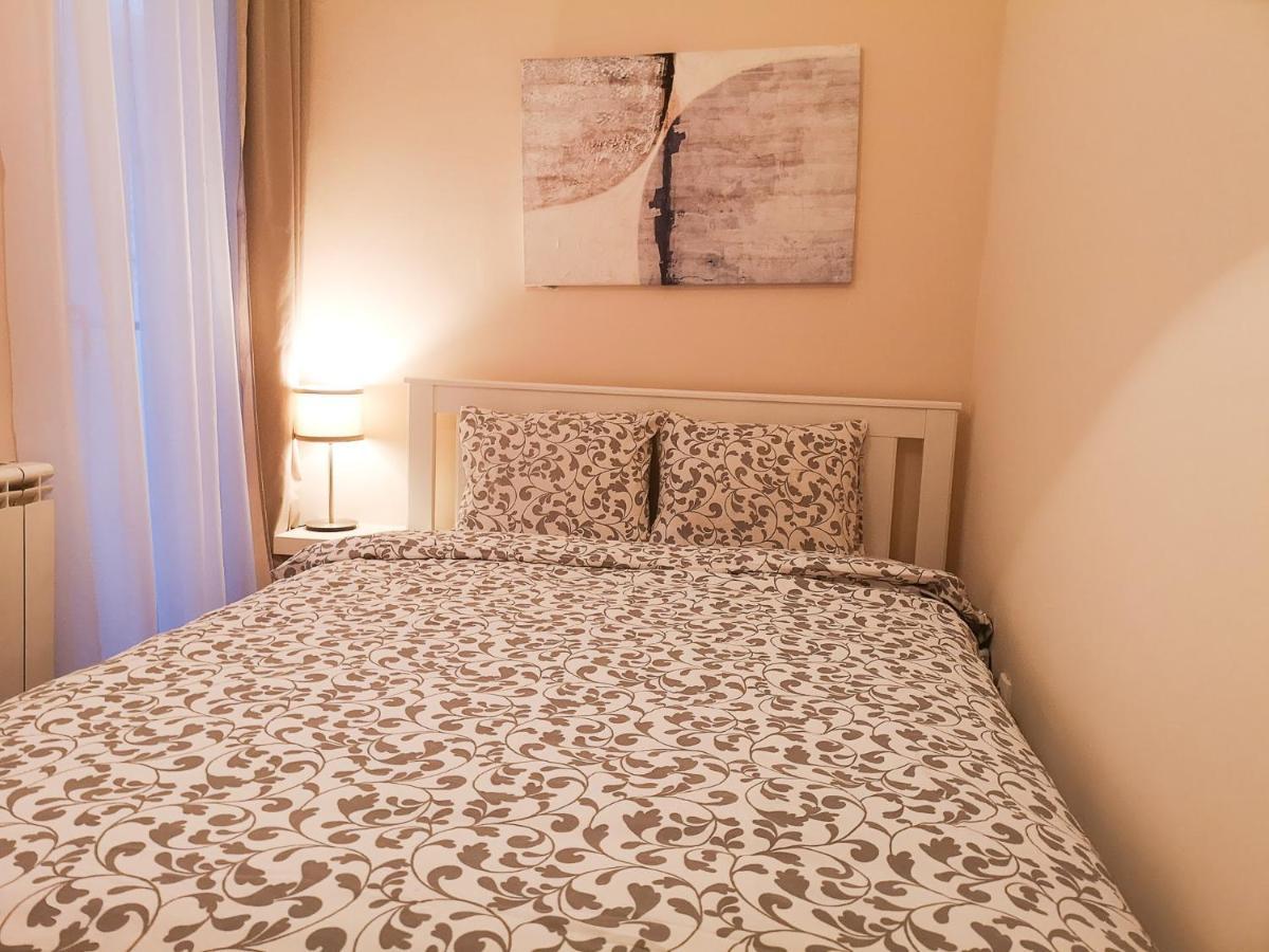 Filinhome Papa Suite 3 Novi Sad Eksteriør billede